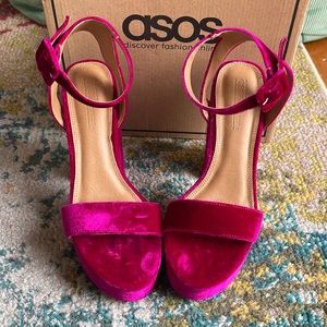 ASOS magenta velvet platform sandals size 9